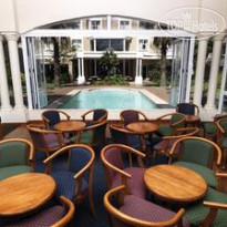Airport Grand Hotel & Conference Centre