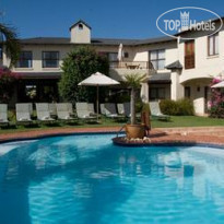 Astron Resort Бассейн