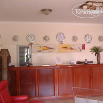 Palm Beach Resort Стойка регистрации