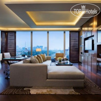 JW Marriott Hotel Hanoi Номер Люкс с одной спальней