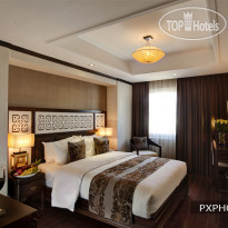 Golden Lotus Luxury
