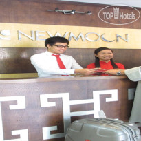New Moon Hotel 