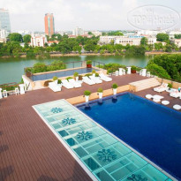 Apricot Hotel