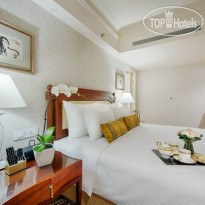 Apricot Hotel