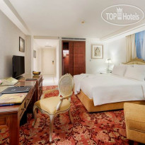 Apricot Hotel