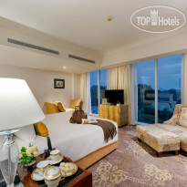 Apricot Hotel