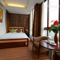 Artisan Lakeview Hotel
