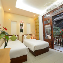 Artisan Lakeview Hotel