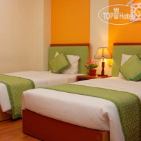 Van Mieu Hotel 