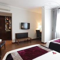 Hanoi Center Silk Hotel & Travel 