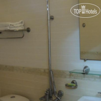 Hoang Long Hotel (Hai Ba Trung) 