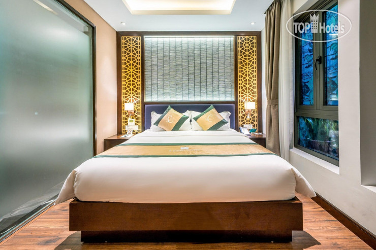 Hotel photo Conifer Grand Hotel 4*