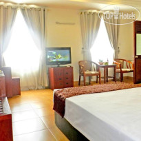 Serenity Villa Hotel 