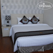 Mountain Town Hotel