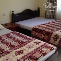 Phuong Hong Guesthouse 