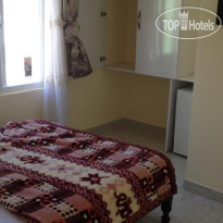 Phuong Hong Guesthouse 