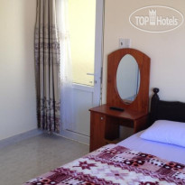 Phuong Hong Guesthouse 