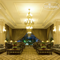 Eldora Hotel Вестибюль