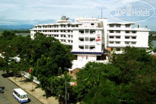 Century Riverside 4*