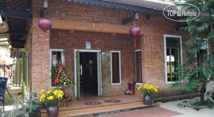 Hotel photo Oasis Bar And Hostel 