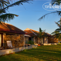 Lapochine Beach Resort