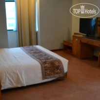 City Bay Hotel