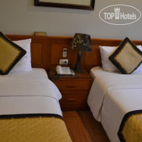 City Bay Hotel