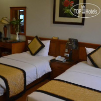 City Bay Hotel