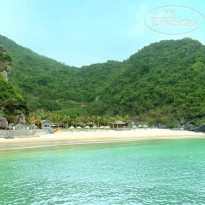 Cat Ba Beach Resort