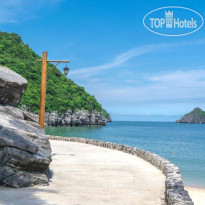 Cat Ba Beach Resort