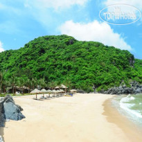 Cat Ba Beach Resort