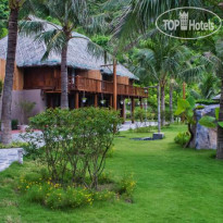 Cat Ba Beach Resort