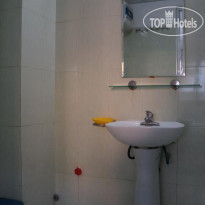 Mr.ZOOM Backpacker Hostel
