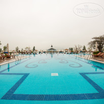 Vinpearl Resort & Spa Ha Long Outdoor Swimming Pool