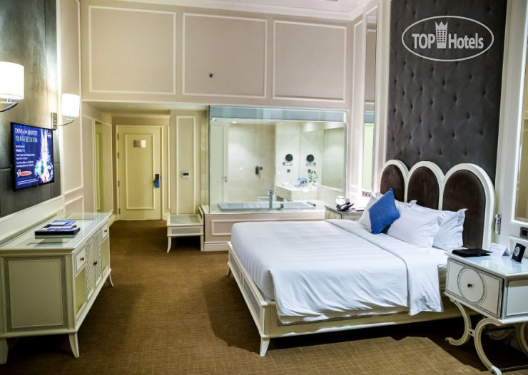 Wyndham Legend Halong Hotel