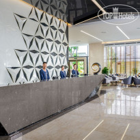 DeLaSea Ha Long Hotel 