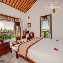 Legacy Hoi An Resort Делюкс с видом на бассейн