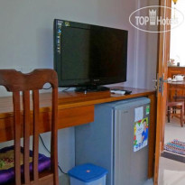 Tri House Guesthouse  