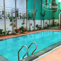 Riverside Oasis Villa 