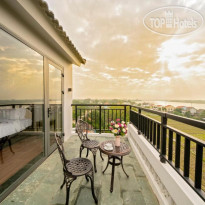 Eco Lux Riverside Hotel & Spa