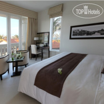 Boutique Hoi An Resort Deluxe room

These deluxe ro