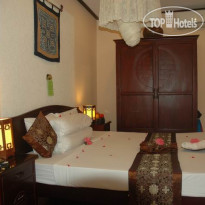 Vinh Hung Library Hotel 