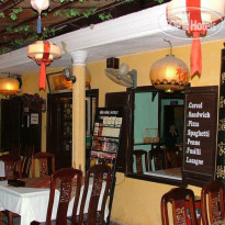 Vinh Hung Library Hotel 