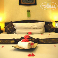 Vinh Hung Library Hotel 