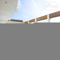 Stay Hotel Открытый бассейн