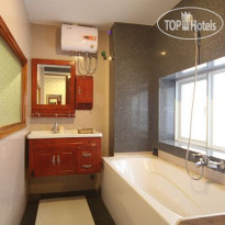 Omega Da Nang Beach Hotel 