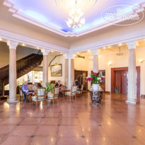 Riverside 3 Hotel