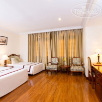 Riverside 3 Hotel