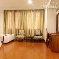 Riverside 3 Hotel