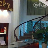 Lucky Hotel